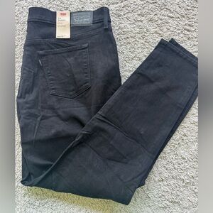 NWT Levi's 711 Skinny Black jeans Size 20W M